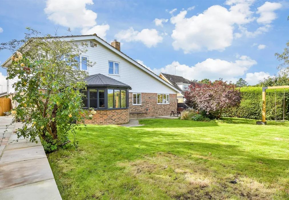 Rear Elevation - Forson Close, Tenterden, Kent - Wards of Kent