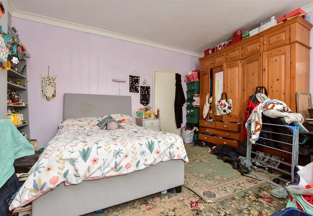 Bedroom 1 - Thanet Road, Margate, Kent - Wards of Kent