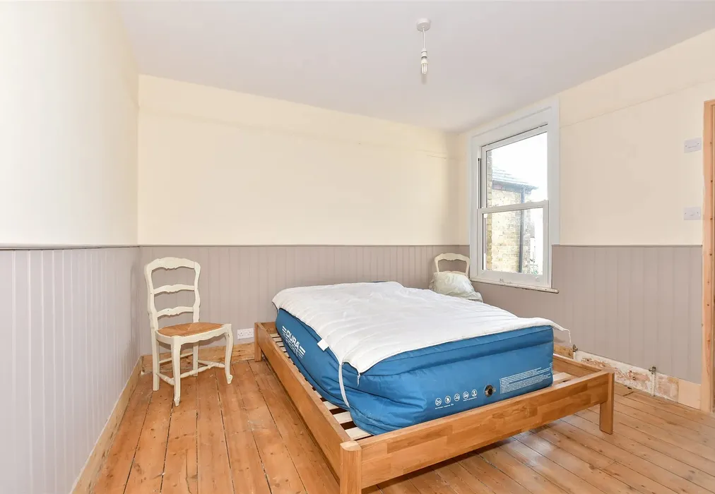 Ground Floor - St. Peter's Grove, Canterbury, Kent - Wards of Kent