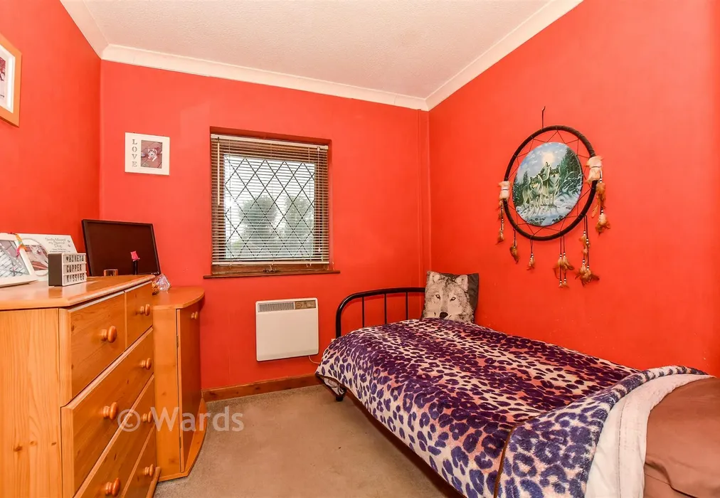 Bedroom 3 - Hunton Road, Chainhurst, Marden, Kent - Wards of Kent