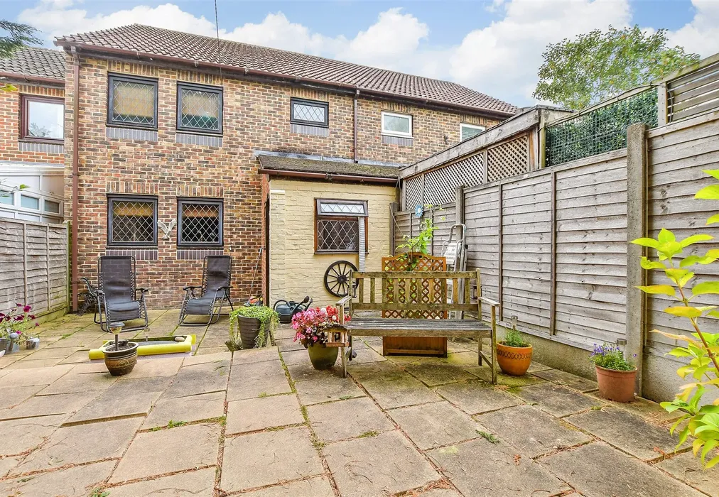 Rear Elevation - Hunton Road, Chainhurst, Marden, Kent - Wards of Kent