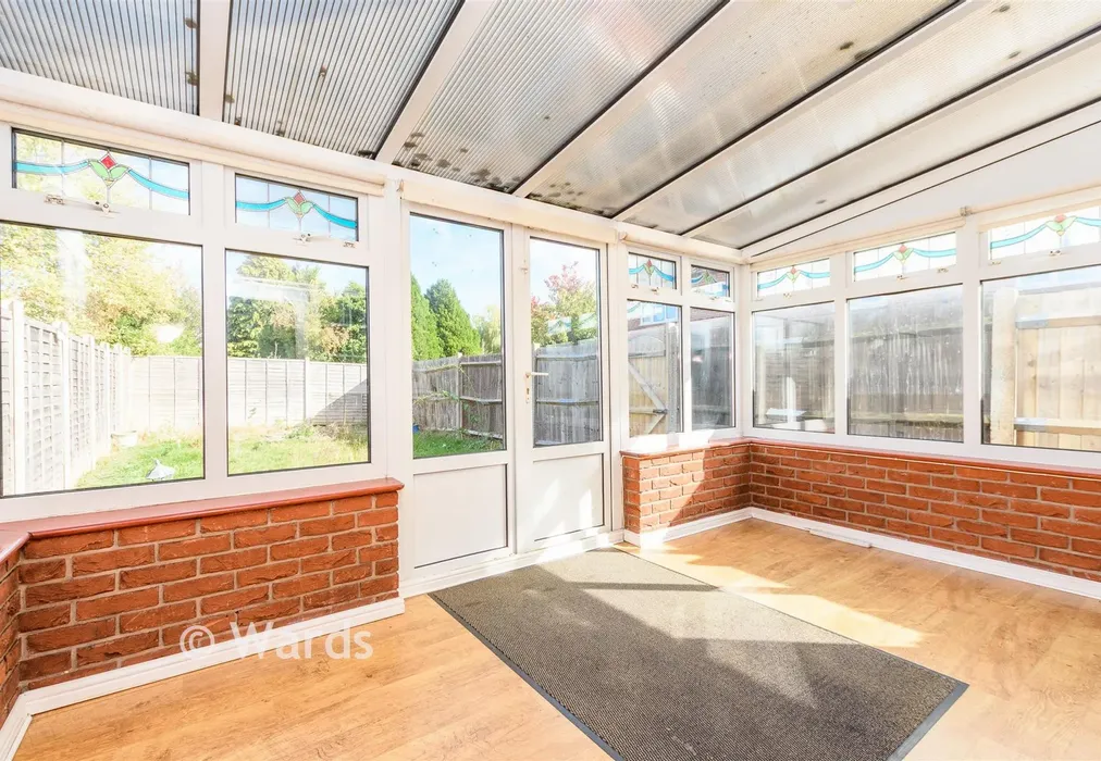 Conservatory - Winters Croft, Gravesend, Kent - Wards of Kent