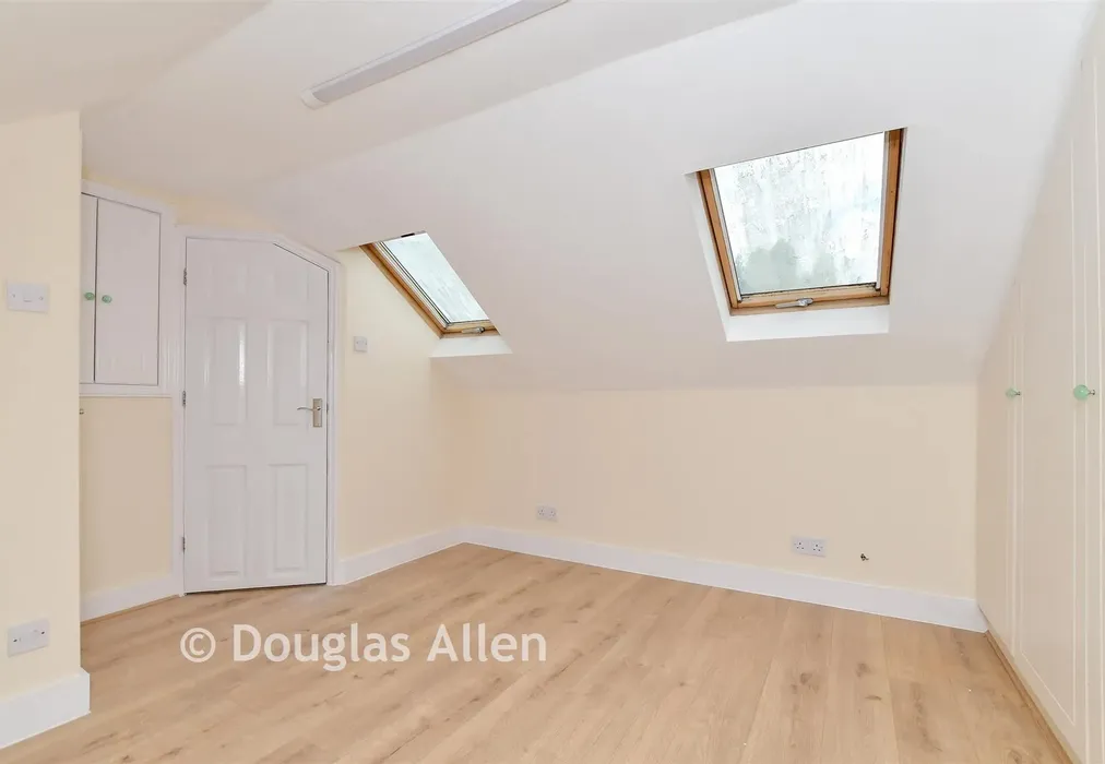 Loft Room - Abbs Cross Gardens, Hornchurch, Essex - Wards of Kent