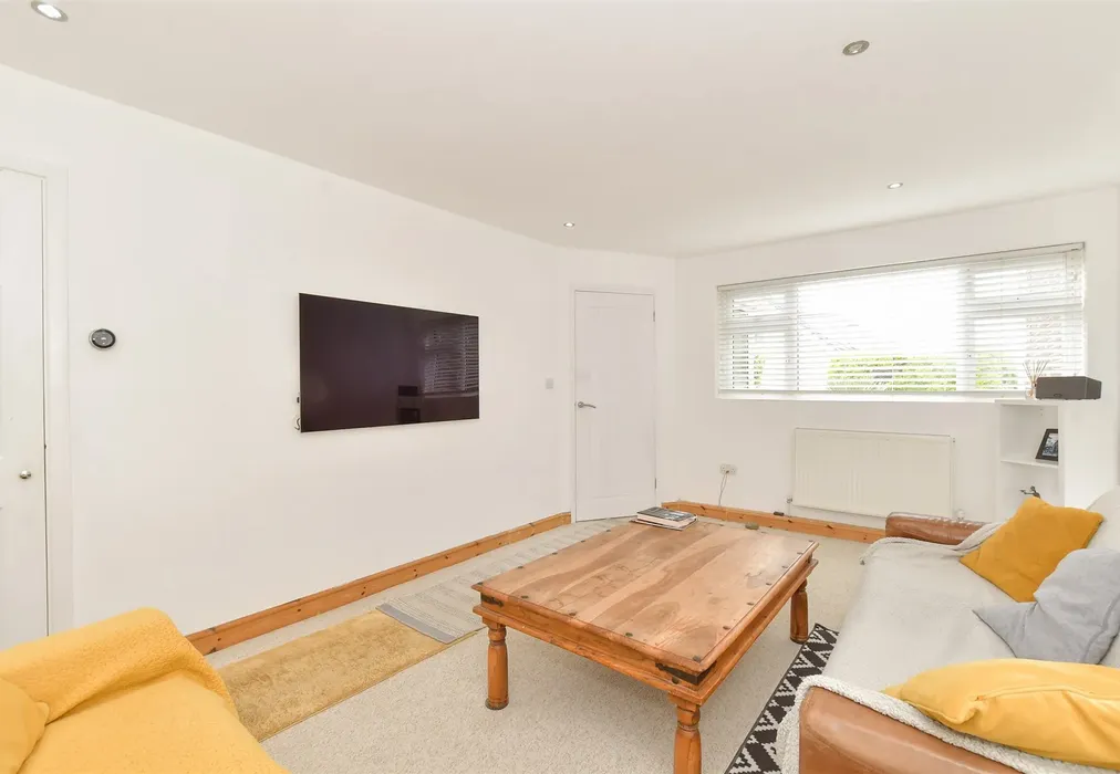 Lounge - Pryors Green, Bognor Regis, West Sussex - Wards of Kent