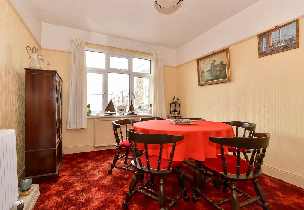 Dining Room - Lucerne Road, Shanklin, Isle of Wight - Wards of Kent