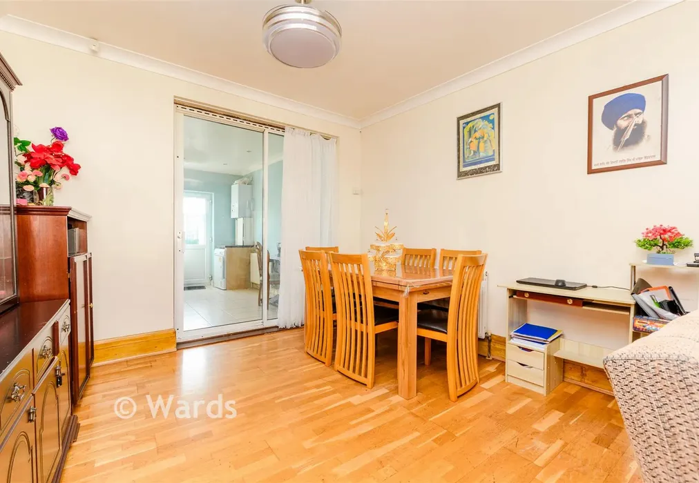 Lounge/Diner - Brook Road, Northfleet, Gravesend, Kent - Wards of Kent