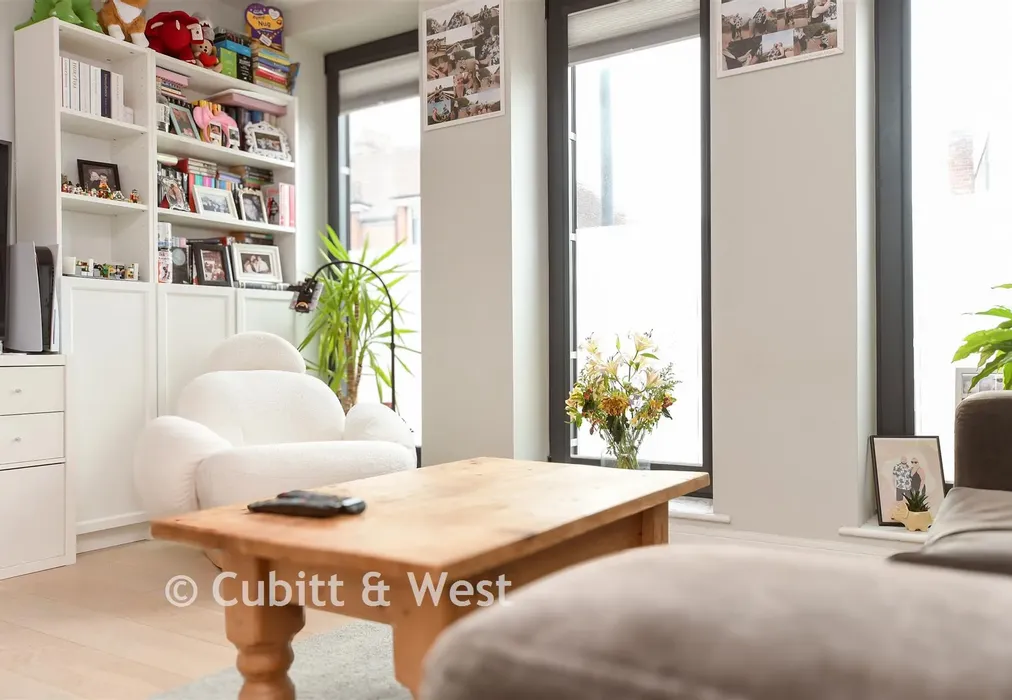 Internal Lifestyle Photograph - High Street, Dorking, Surrey - Wards of Kent