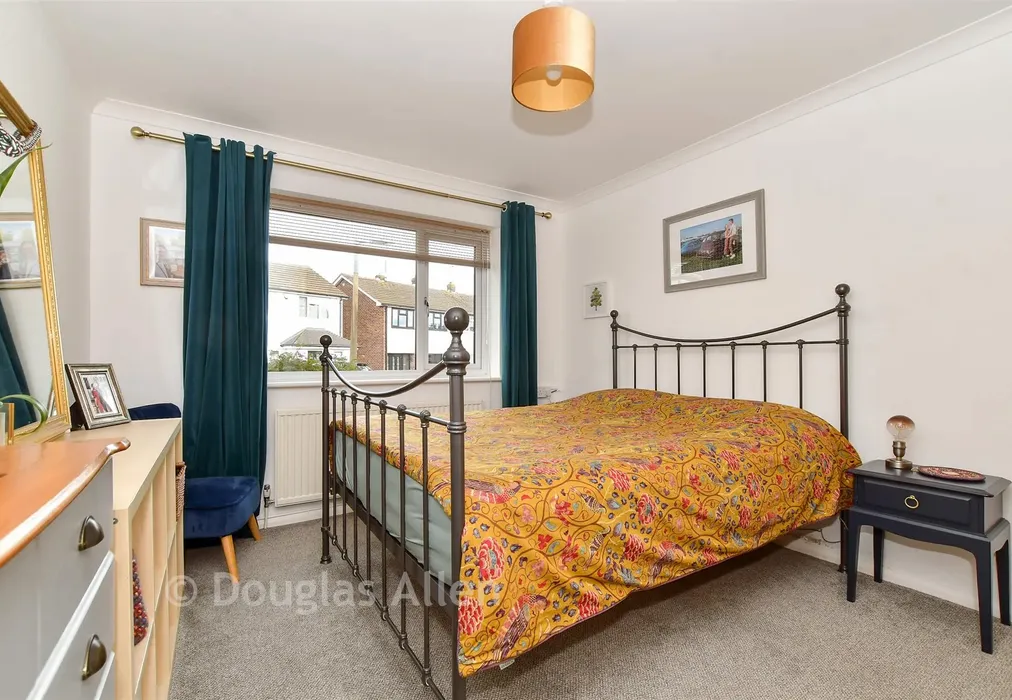 Bedroom 1 - Dukes Farm Road, Billericay, Essex - Wards of Kent