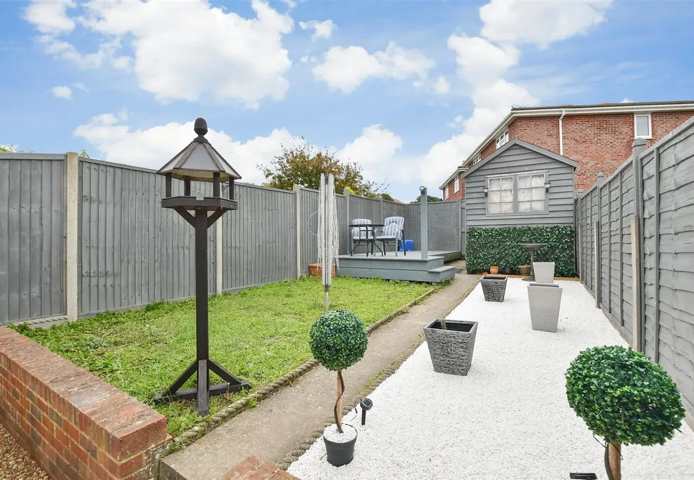Rear Garden - Cross Road, Walmer, Deal, Kent - Wards of Kent