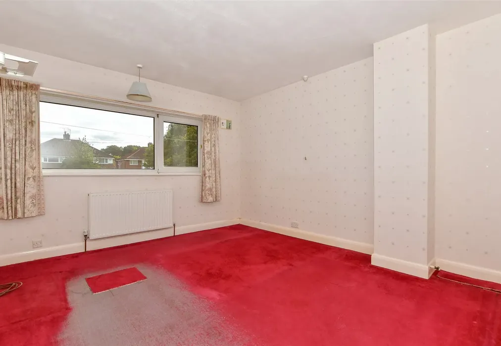 Bedroom 1 - Knowle Road, Penenden Heath, Maidstone, Kent - Wards of Kent