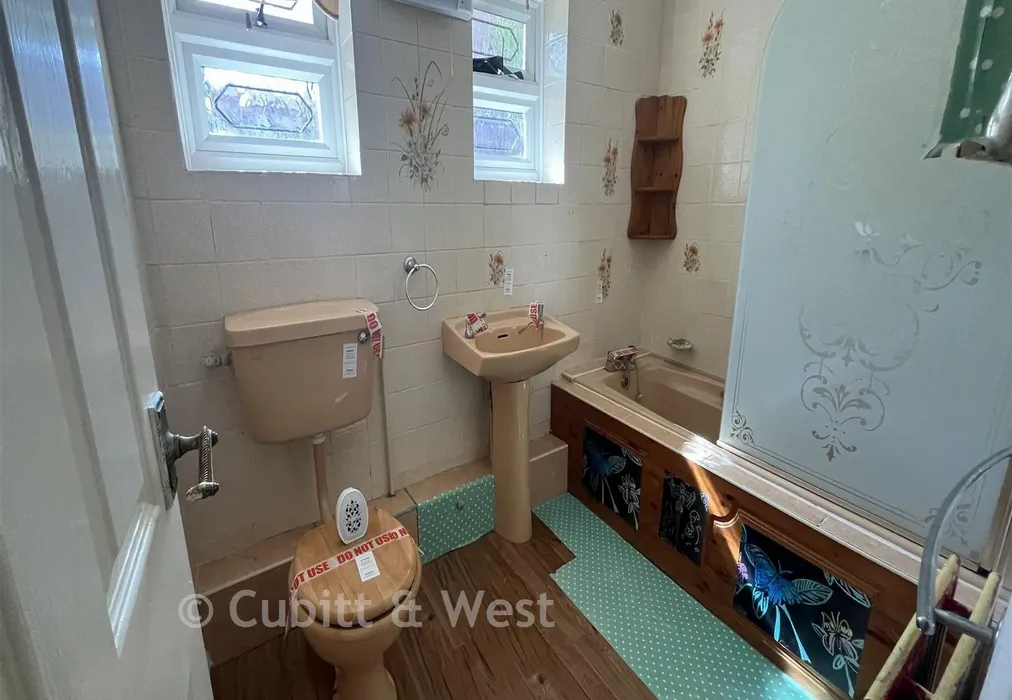 Bathroom - Rectory Close, Ewhurst, Cranleigh, Surrey - Wards of Kent