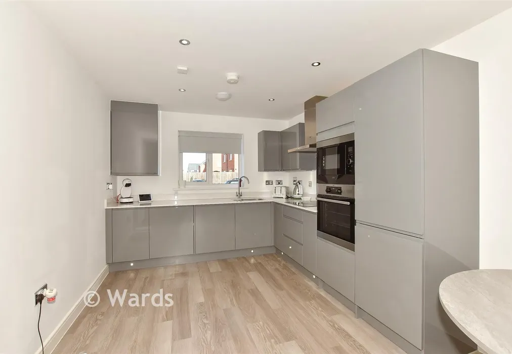 Lounge/ Kitchen/ Diner - Buffs Road, Canterbury, Kent - Wards of Kent