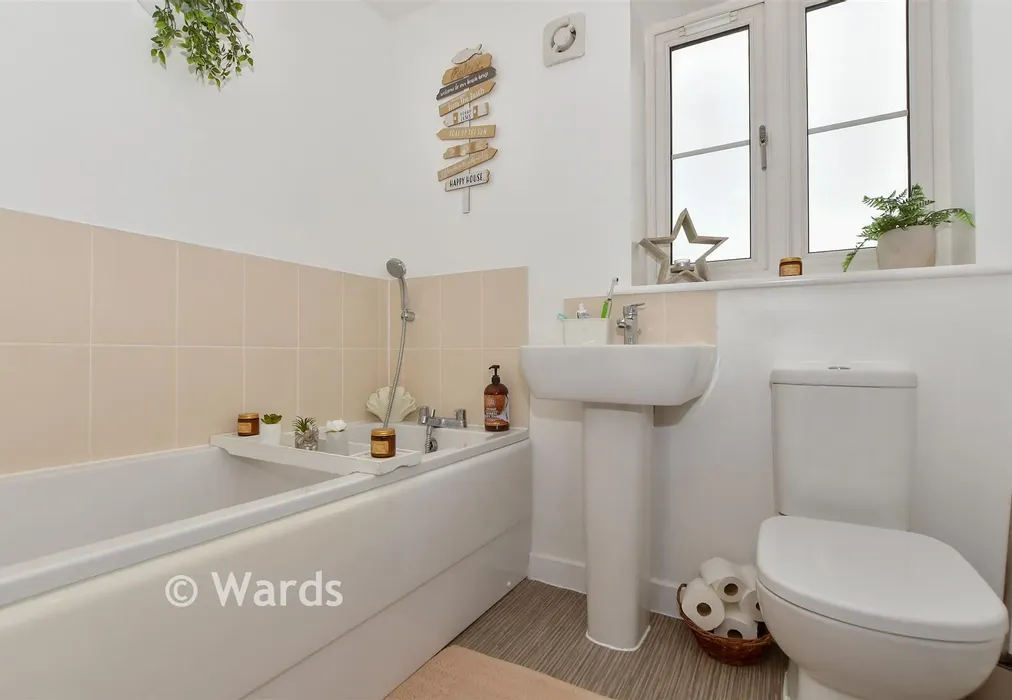 Bathroom - St. Lawrence Crescent, Coxheath, Maidstone, Kent - Wards of Kent