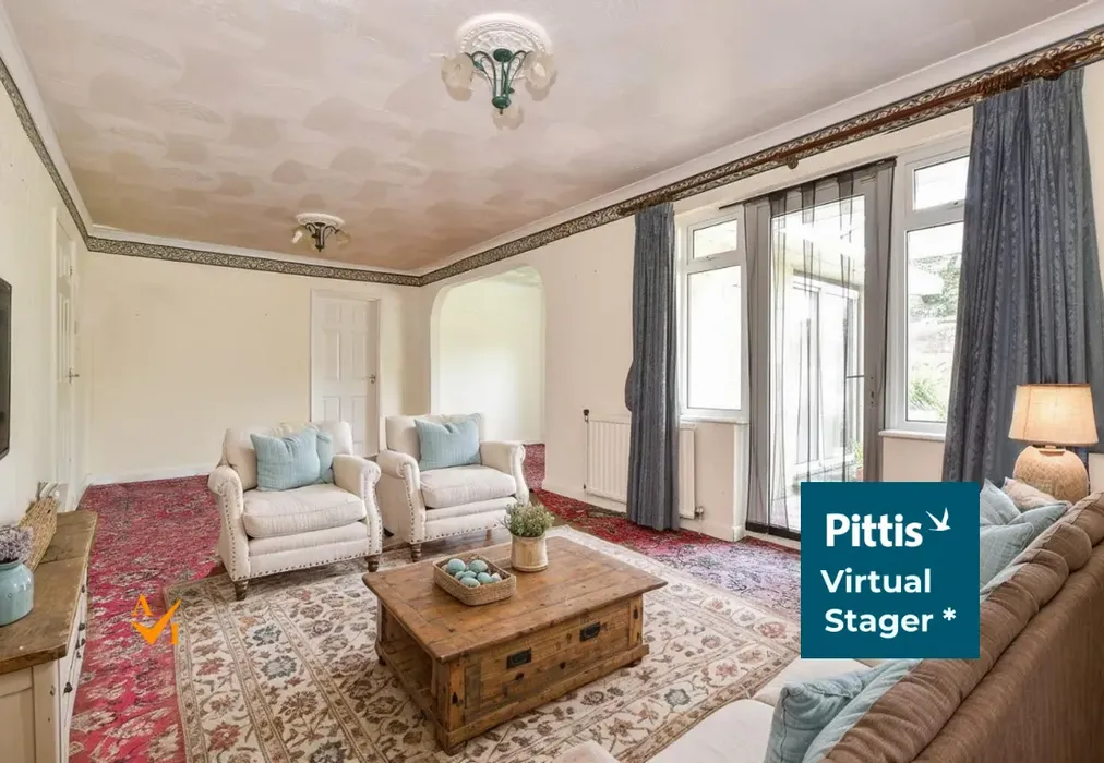 Lounge (Farmhouse style) - Thornton Manor Drive, Ryde, Isle of Wight - Wards of Kent