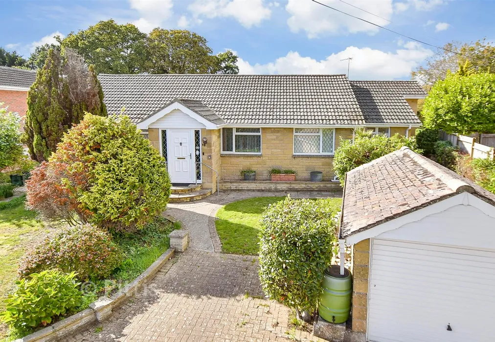 External (Web) - Thornton Manor Drive, Ryde, Isle of Wight - Wards of Kent