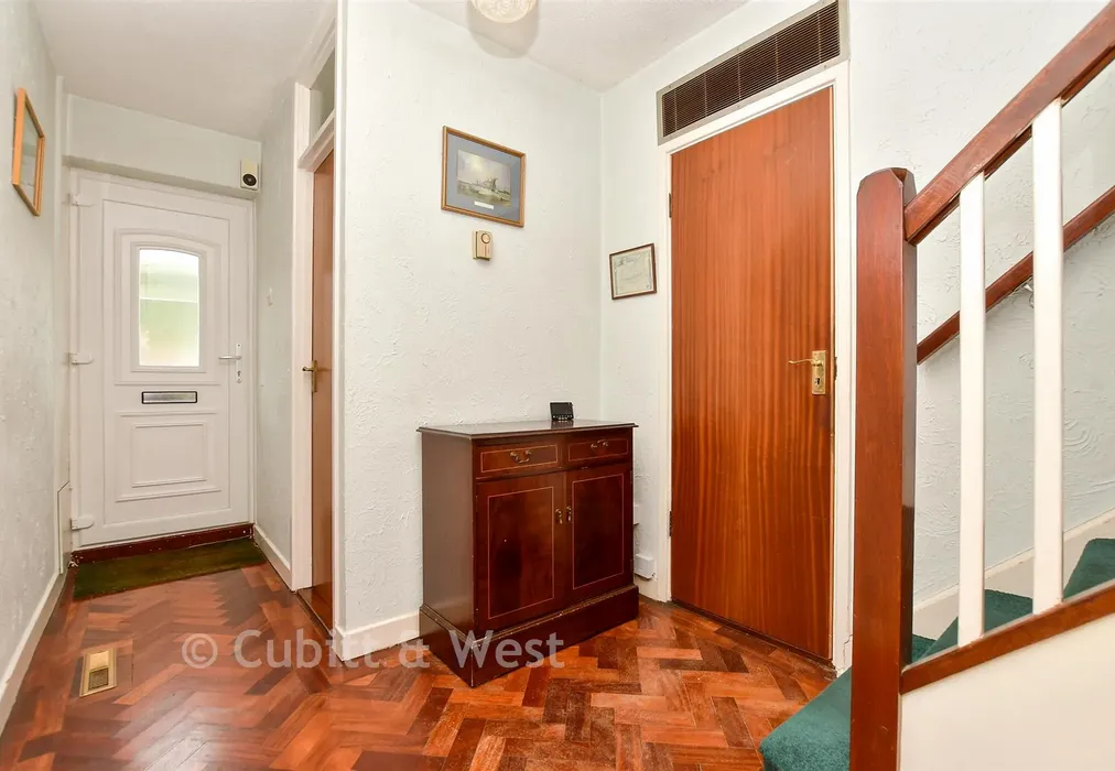Entrance Hall - Rose Bushes, Epsom Downs, Surrey - Wards of Kent