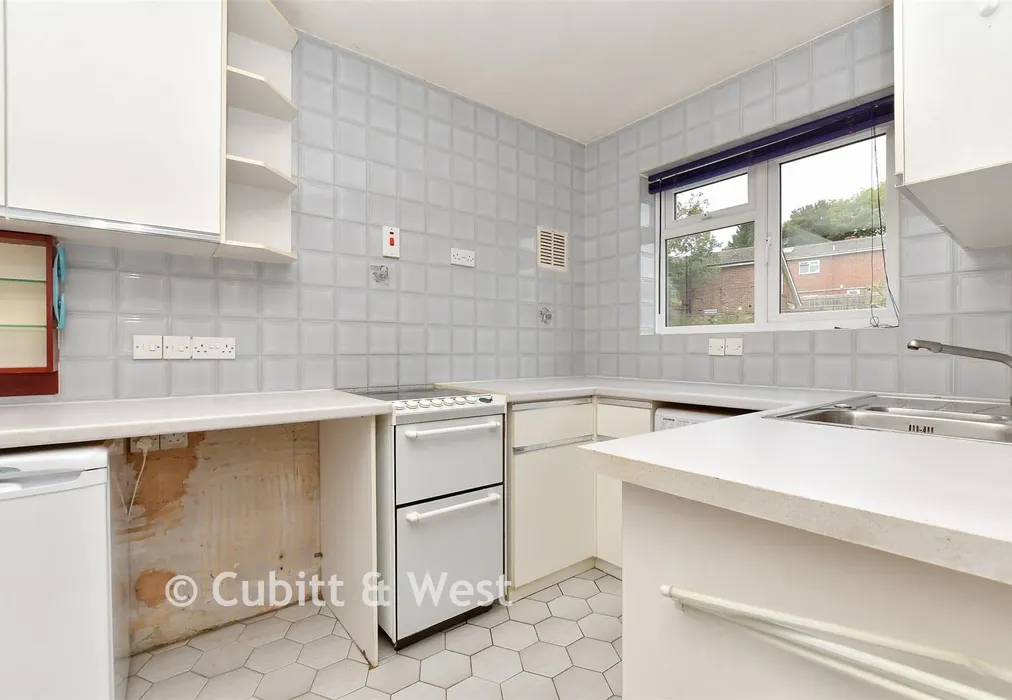 Kitchen - Rose Bushes, Epsom Downs, Surrey - Wards of Kent