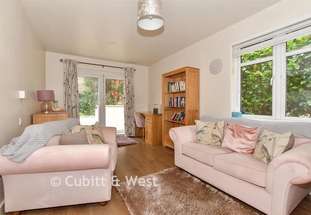 Office - Snow Hill, Copthorne, West Sussex - Wards of Kent
