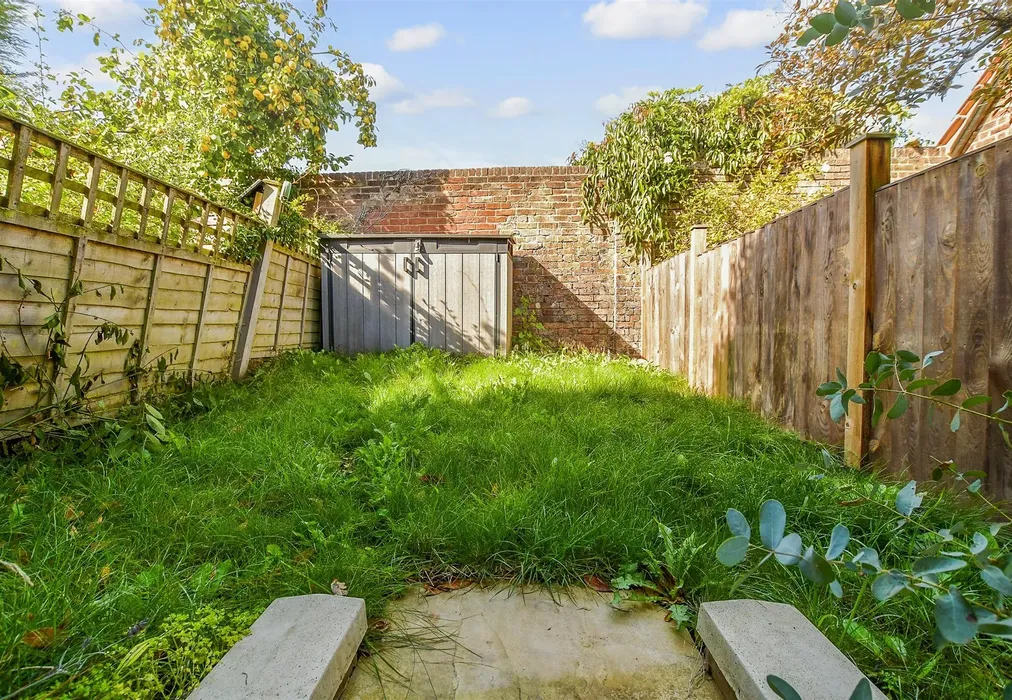 Rear Garden - Woodside Road, Tonbridge, Kent - Wards of Kent