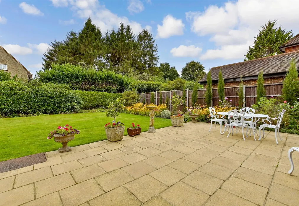 Patio / Decking - Copthill Lane, Kingswood, Surrey - Wards of Kent