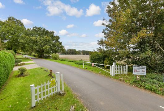 Copthill Lane, Kingswood, Surrey - Wards of Kent