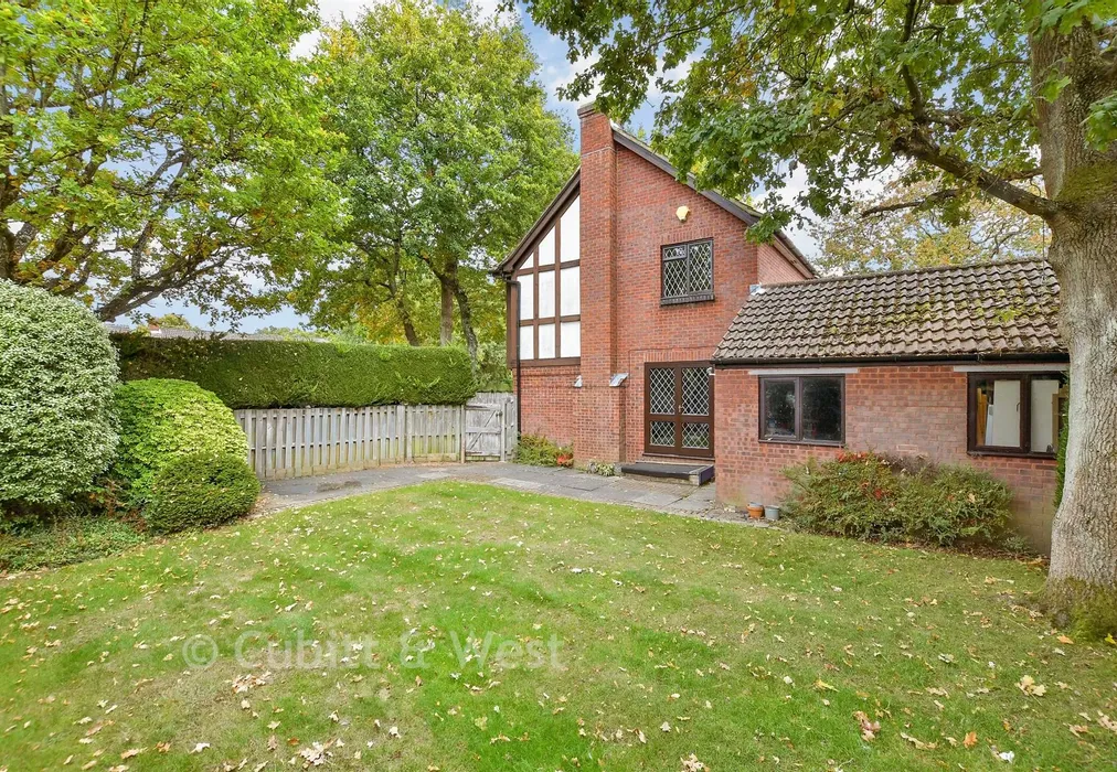 Side Elevation - Penrose Road, Fetcham, Leatherhead, Surrey - Wards of Kent