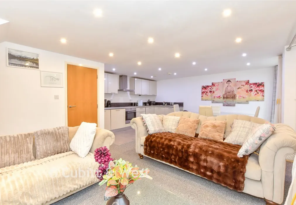 Lounge/Kitchen/Dining - Elm Grove, Southsea, Hampshire - Wards of Kent