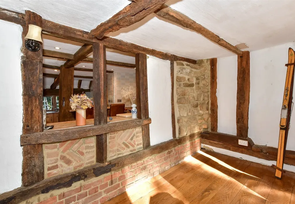 Dining Room - Snatts Road, Uckfield, East Sussex - Wards of Kent