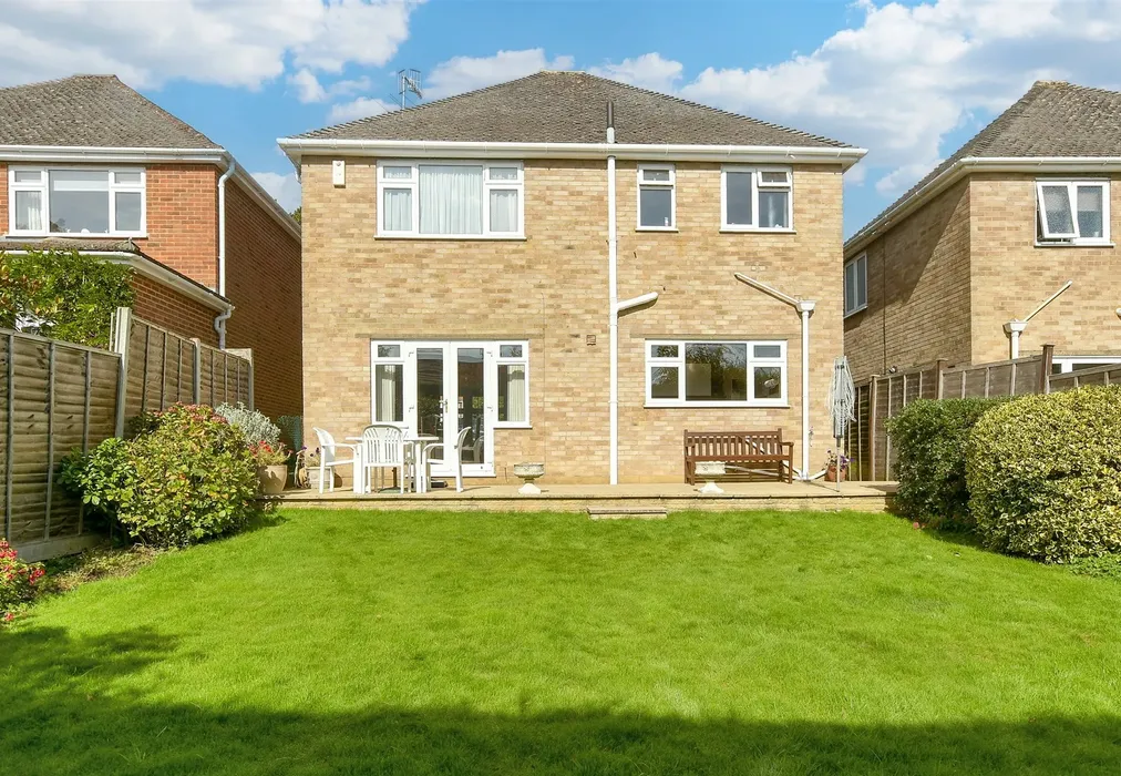 Rear Elevation - Cronks Hill Close, Redhill, Surrey - Wards of Kent