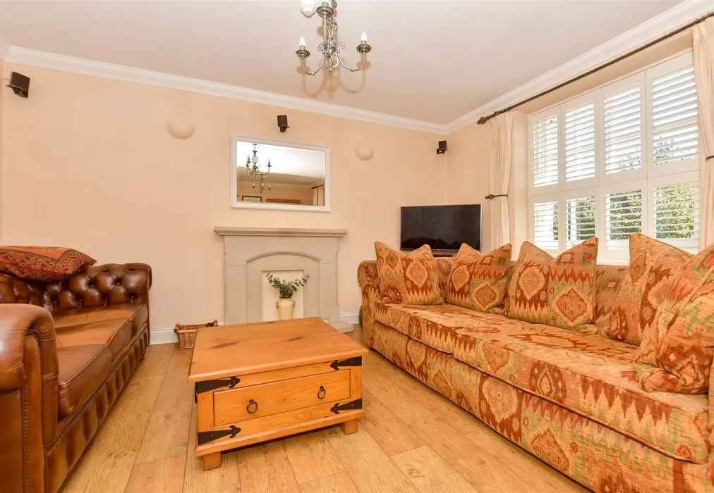 Lounge/Diner - Halliday Drive, Deal, Kent - Wards of Kent