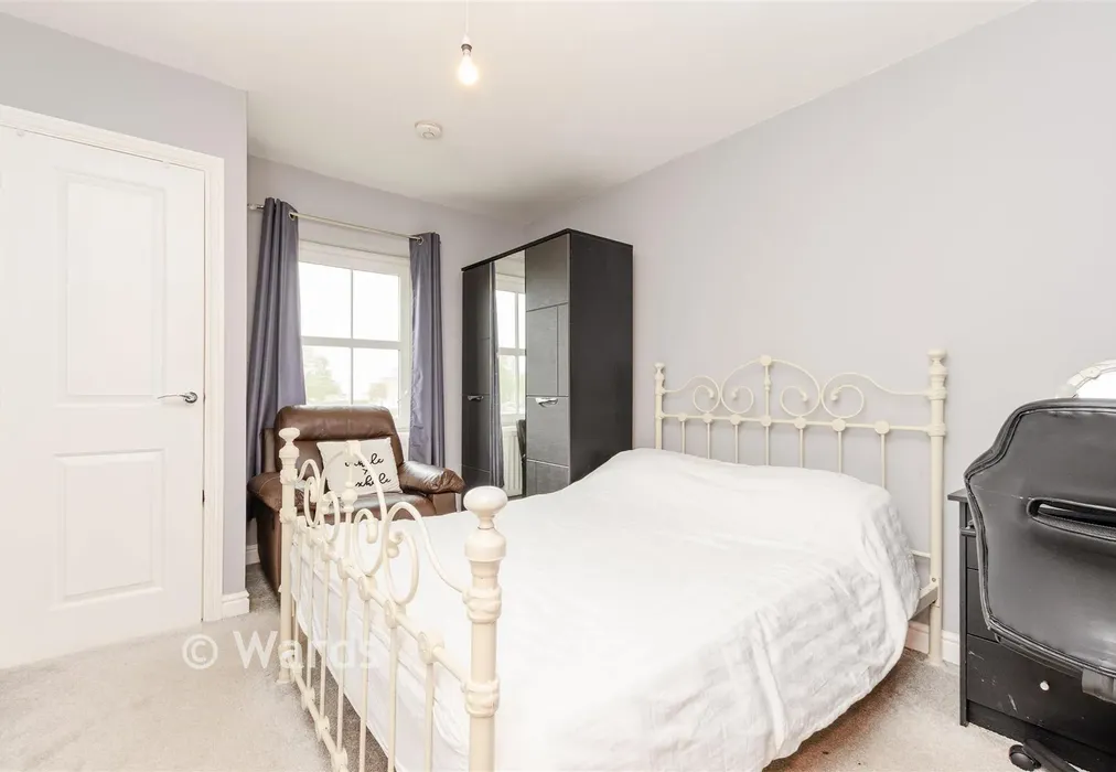 Bedroom 2 - Rainbow Road, Erith, Kent - Wards of Kent