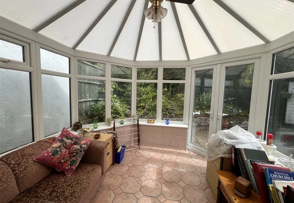 Conservatory - Brancaster Lane, Purley, Surrey - Wards of Kent