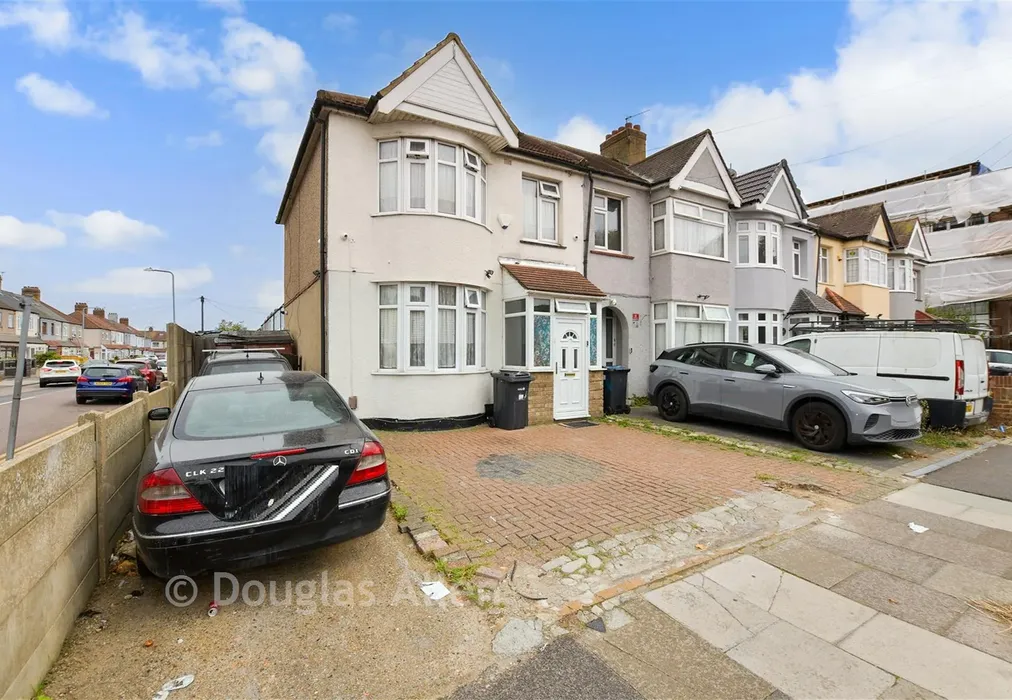 External (Web) A - Gordon Road, Ilford, Essex - Wards of Kent