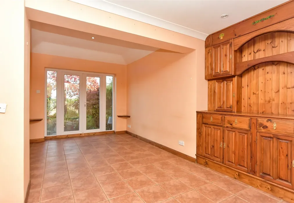 Dining Area - Main Road, cooling, Rochester, Kent - Wards of Kent