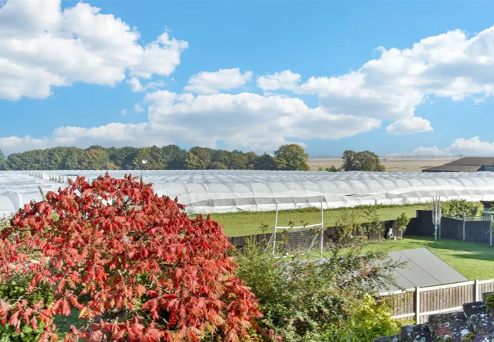 Views To Rear - Main Road, cooling, Rochester, Kent - Wards of Kent