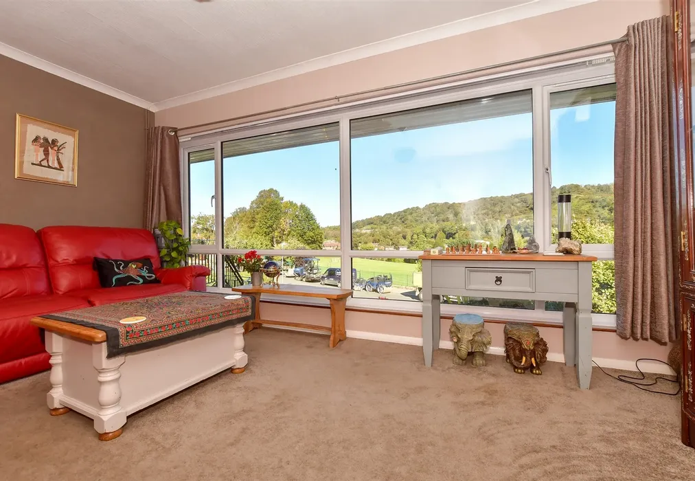 Sitting Room - Crabble Lane, River, Dover, Kent - Wards of Kent