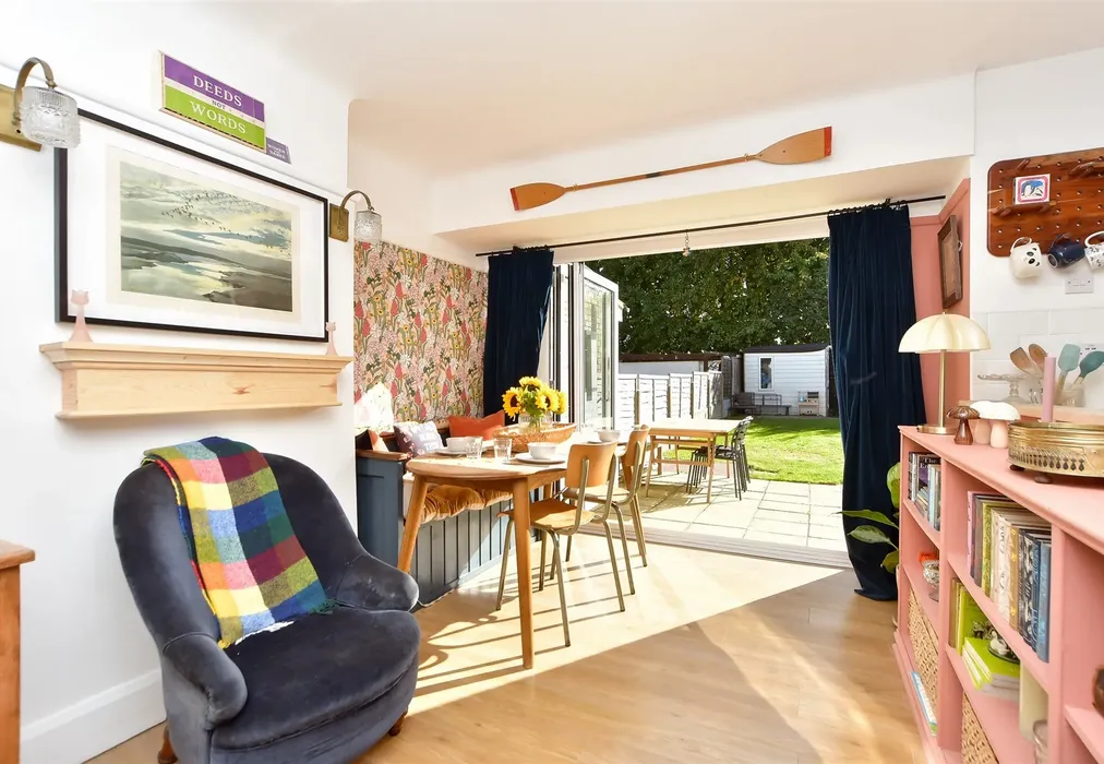 Dining Room - Blenheim Avenue, Chatham, Kent - Wards of Kent