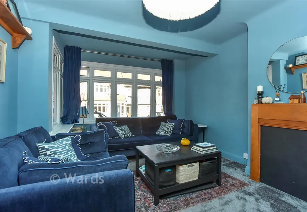 Lounge - Blenheim Avenue, Chatham, Kent - Wards of Kent