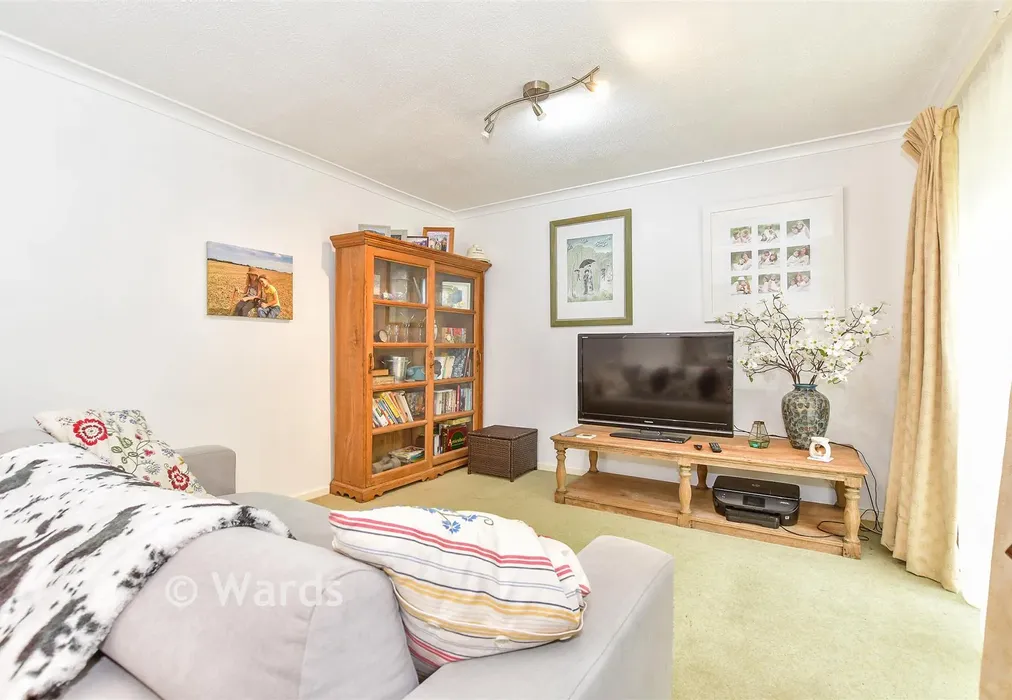 Lounge - Knowles Walk, Staplehurst, Tonbridge, Kent - Wards of Kent
