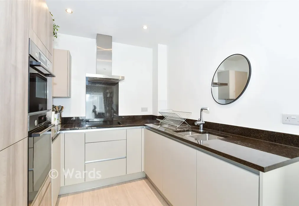 Kitchen/Lounge - Mill Lane, Maidstone, Kent - Wards of Kent