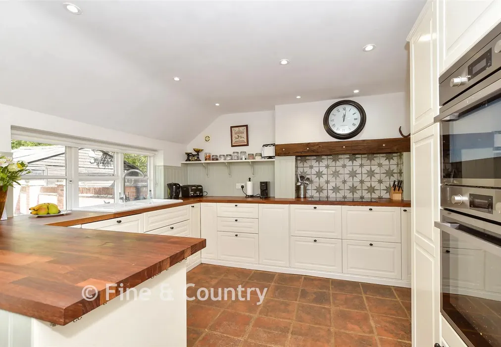 Kitchen/ Breakfast Room - Lambourne Road, Chigwell Row, Essex - Wards of Kent