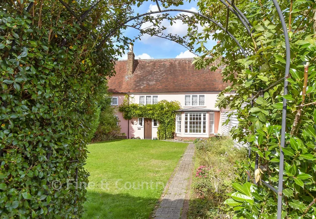 External Lifestyle Photograph - Lambourne Road, Chigwell Row, Essex - Wards of Kent