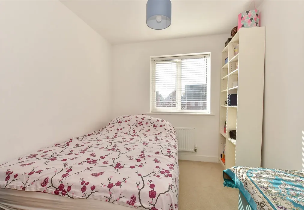 Bedroom 2 - Talavera Road, Canterbury, Kent - Wards of Kent