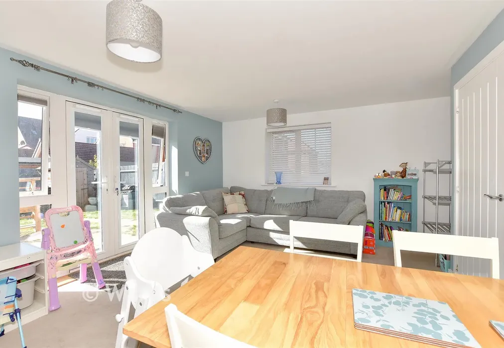 Lounge/Diner - Talavera Road, Canterbury, Kent - Wards of Kent