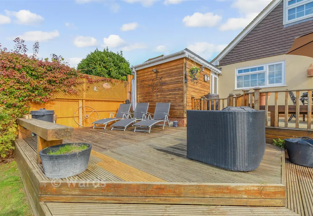 Patio / Decking - Marling Way, Gravesend, Kent - Wards of Kent