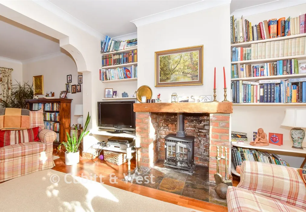 Internal Lifestyle Photograph - North Street, Westbourne, West Sussex - Wards of Kent