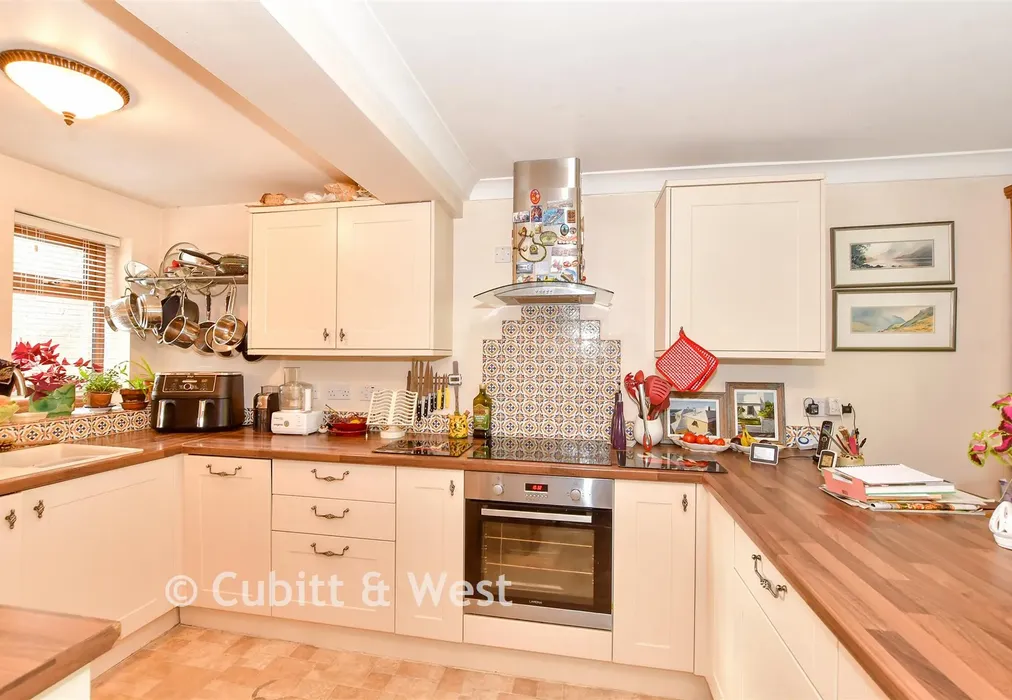 Kitchen/Dining Room - North Street, Westbourne, West Sussex - Wards of Kent