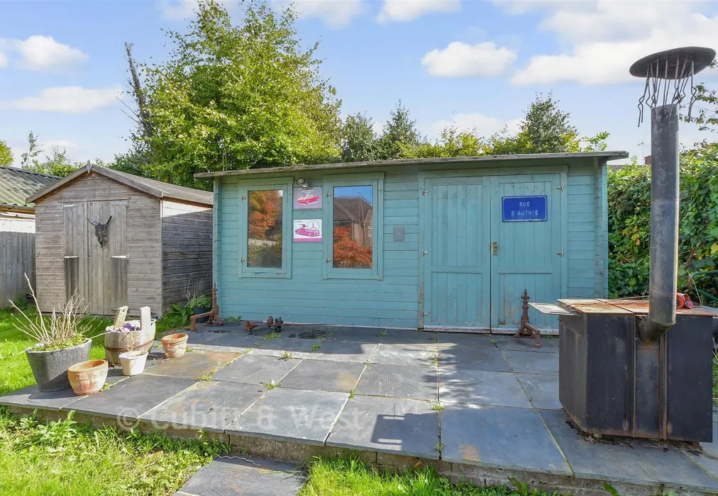 Rear Garden - Lewes Road, Horsted Keynes, West Sussex - Wards of Kent