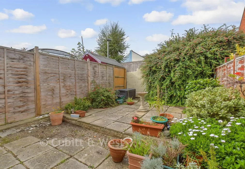 Rear Garden - Ringwood Road, Southsea, Portsmouth, Hampshire - Wards of Kent