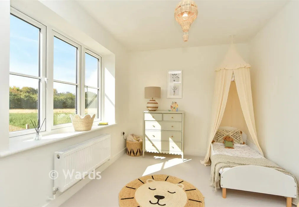 Bedroom 4 - Berengrave Lane, Rainham, Gillingham, Kent - Wards of Kent